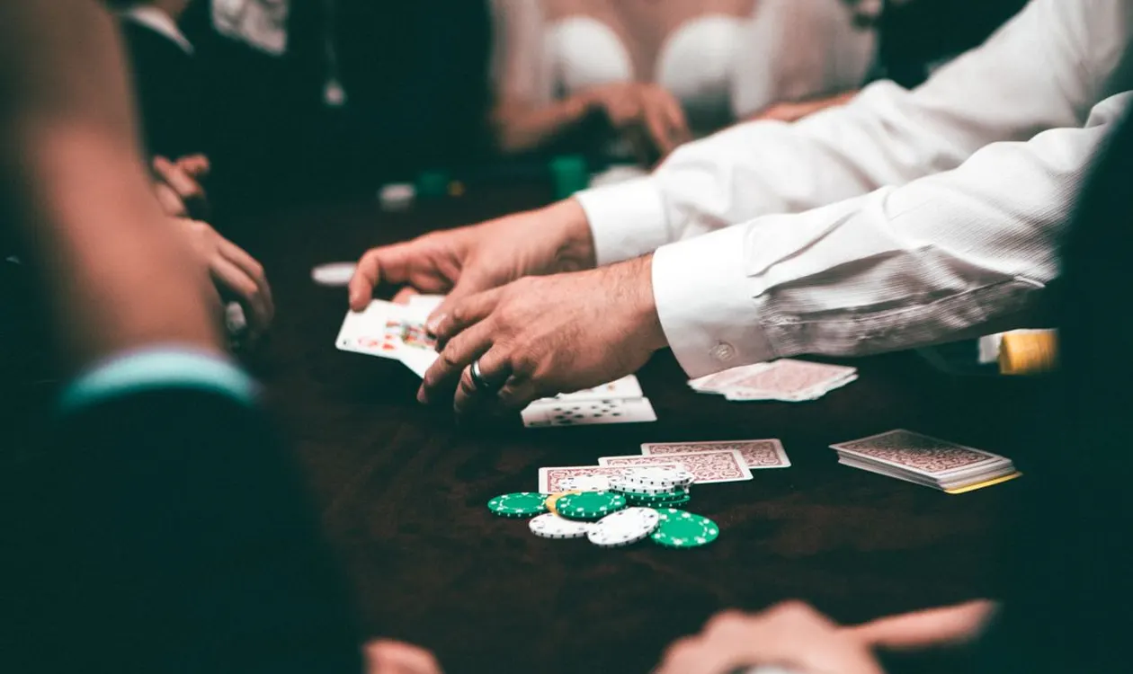 Dasar Poker: Istilah, Struktur, dan Cara Menilai Konten Poker